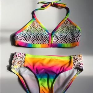 rainbow bikini/bathing suit 👙🌊